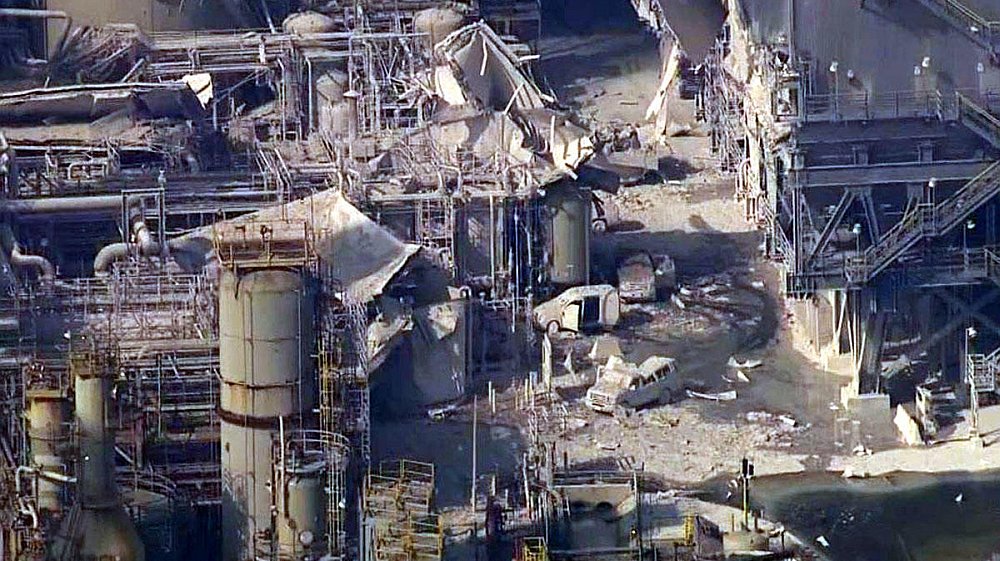Torrance Refinery Explosion 2015